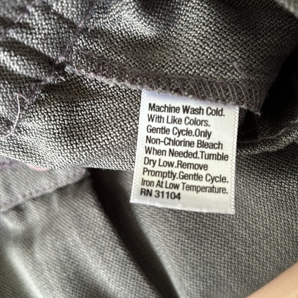 Kim Rogers petite Women’s Gray Elastic Waist Insets With Pockets Pants
⁩ - Picture 12 of 14